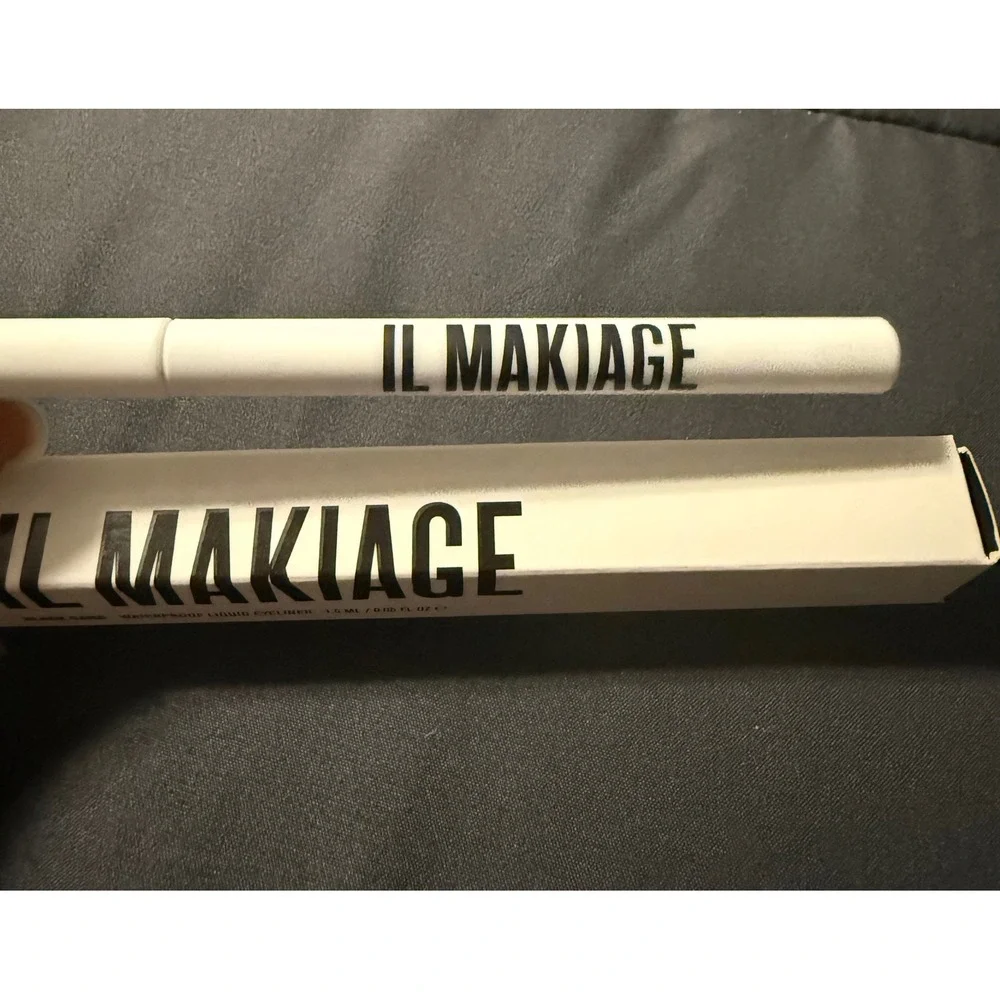 IL MAKIAGE Black Card Waterproof Liquid Eyeliner Black 1.5ml 0.05oz NIB